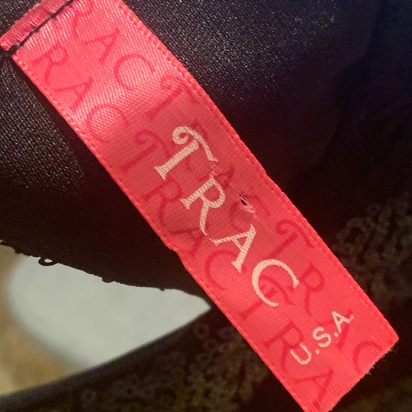 Sequin Lace Stripe Open Keyhole Back Little Black Dress - Picture 8 of 9